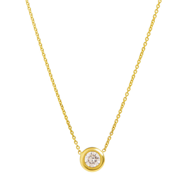 round brilliant diamond shape necklace